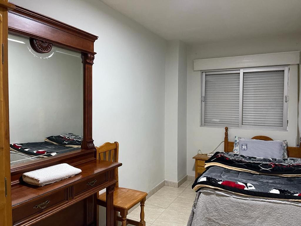 Habitacion Individual En Гранада Екстер'єр фото